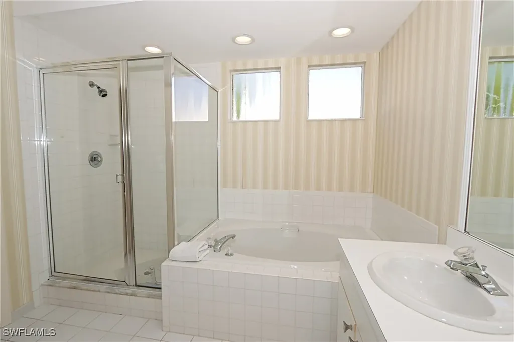 765 Willowbrook Drive Naples FL 34108