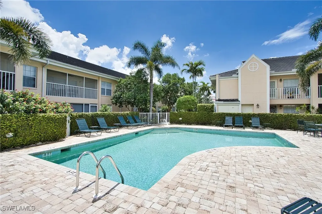 5637 Turtle Bay Drive Naples FL 34108