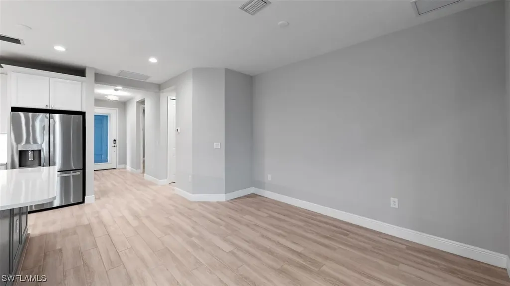 4592 Skysail Drive Naples FL 34120