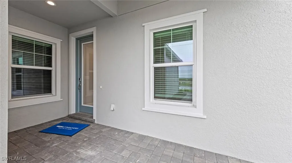 4592 Skysail Drive Naples FL 34120
