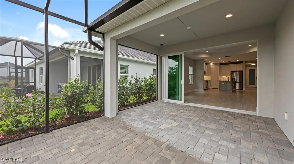 4592 Skysail Drive Naples FL 34120