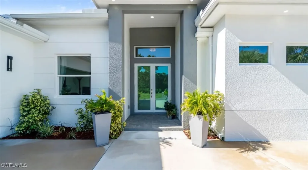 3502 40th Avenue SE Naples FL 34117