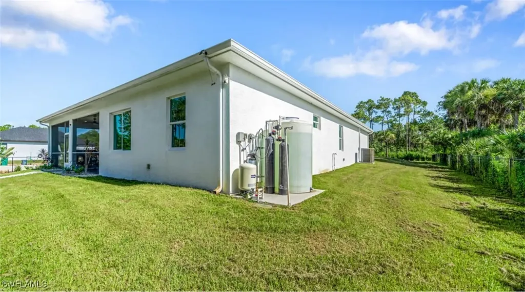 3502 40th Avenue SE Naples FL 34117