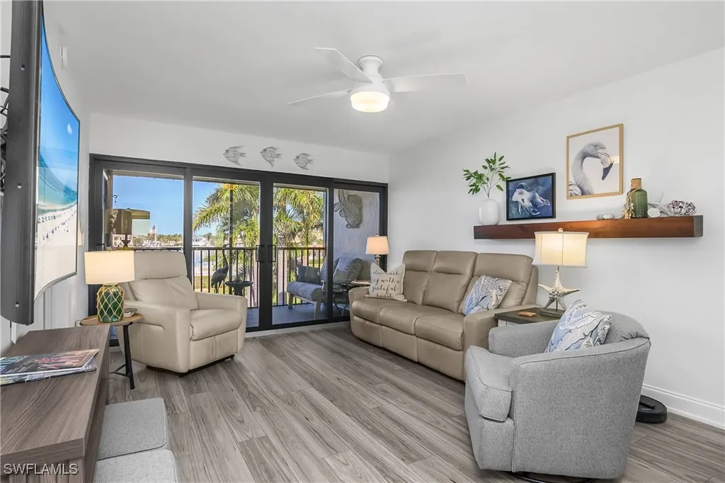 730 W Elkcam Circle Marco Island FL 34145