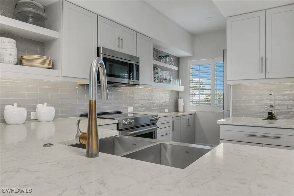 730 W Elkcam Circle Marco Island FL 34145