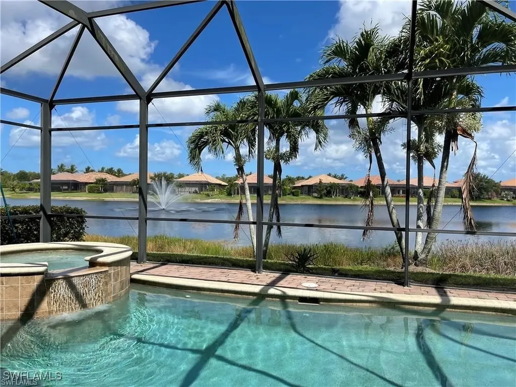 6557 Caldecott Drive Naples FL 34113
