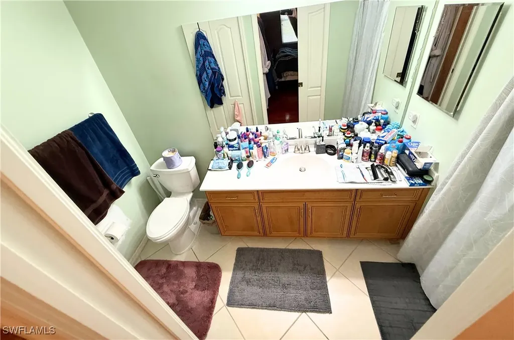 8490 Kingbird Loop Estero FL 33967