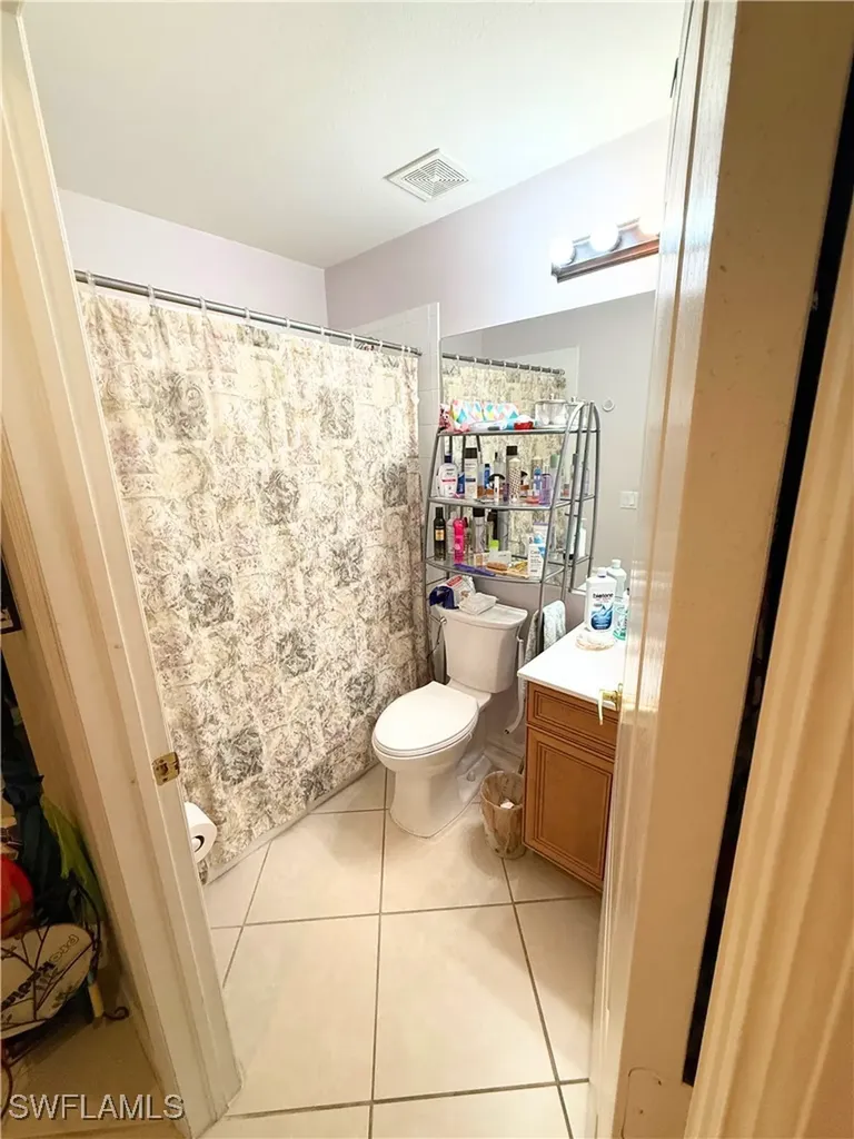 8490 Kingbird Loop Estero FL 33967