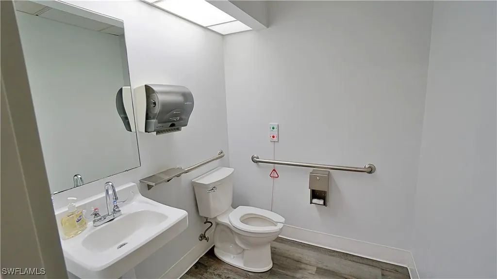 1885 SW Health Parkway Naples FL 34109