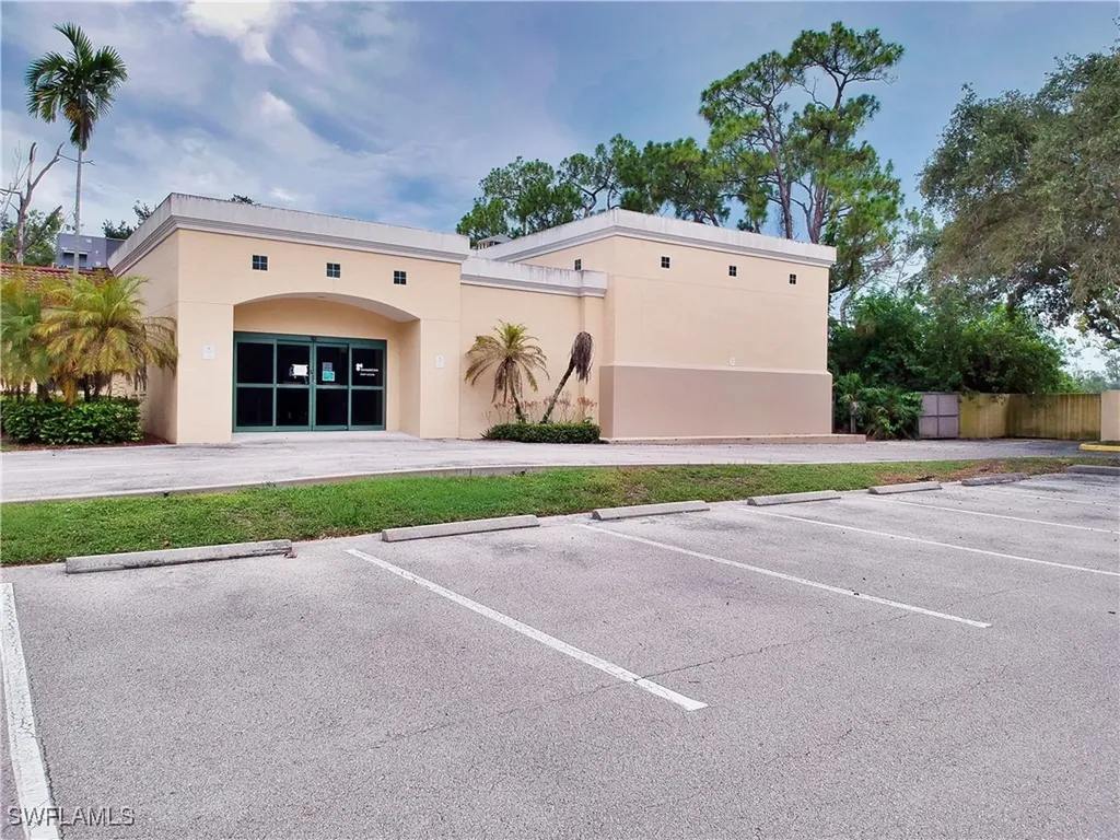 1885 SW Health Parkway Naples FL 34109