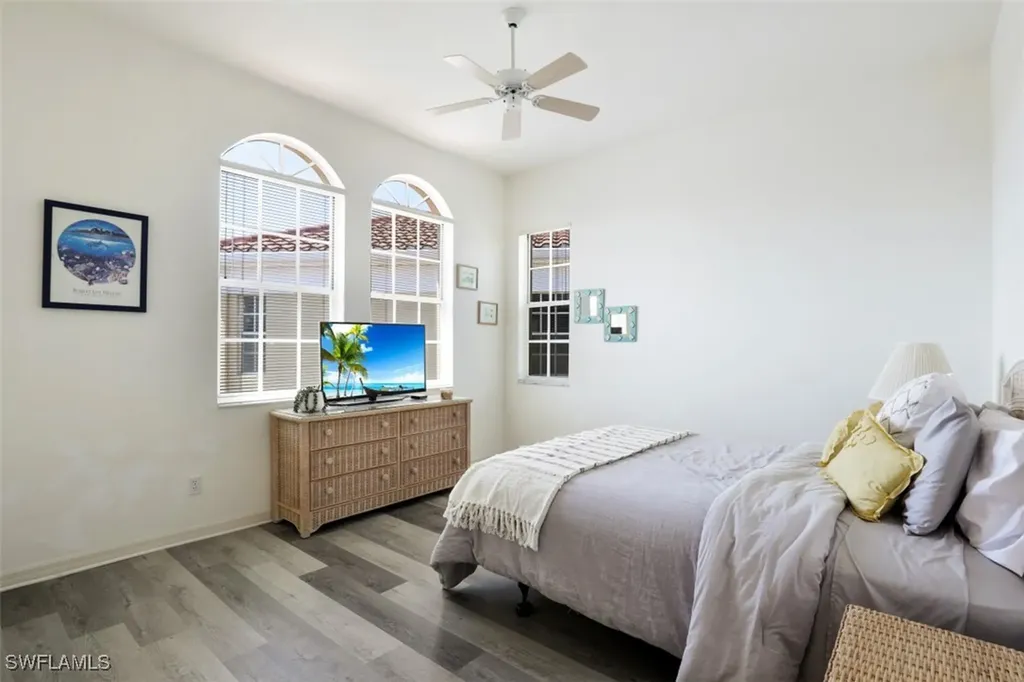 600 L Ambiance Circle Naples FL 34108