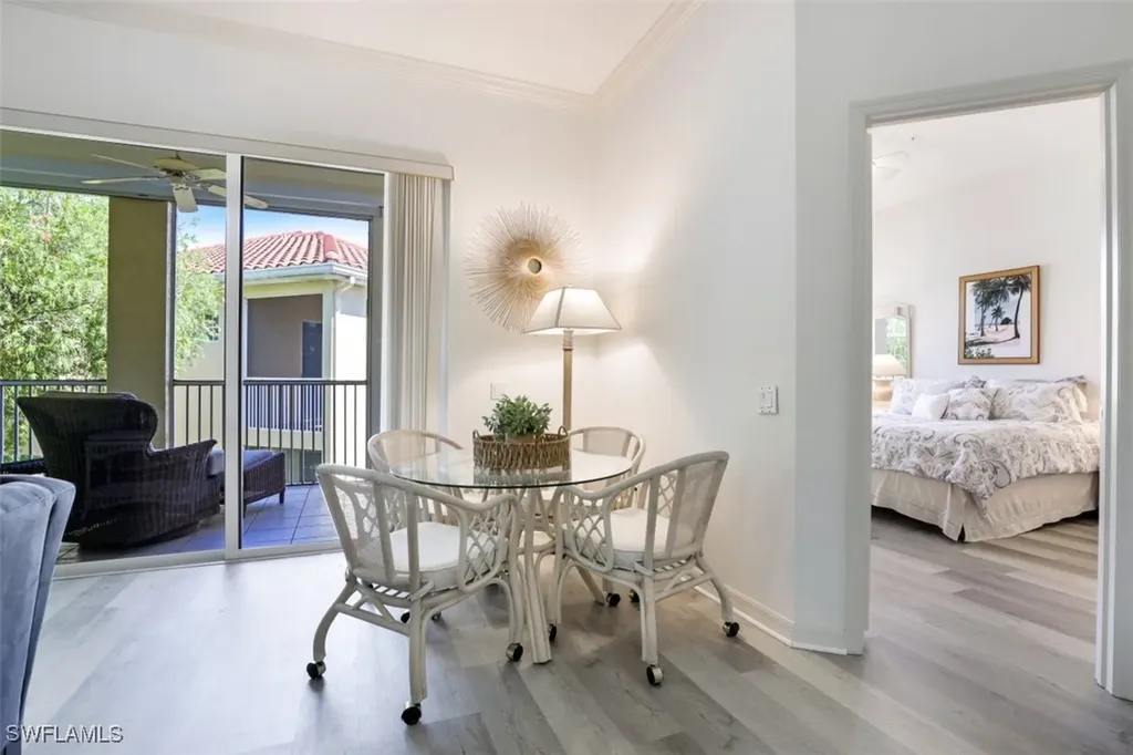 600 L Ambiance Circle Naples FL 34108