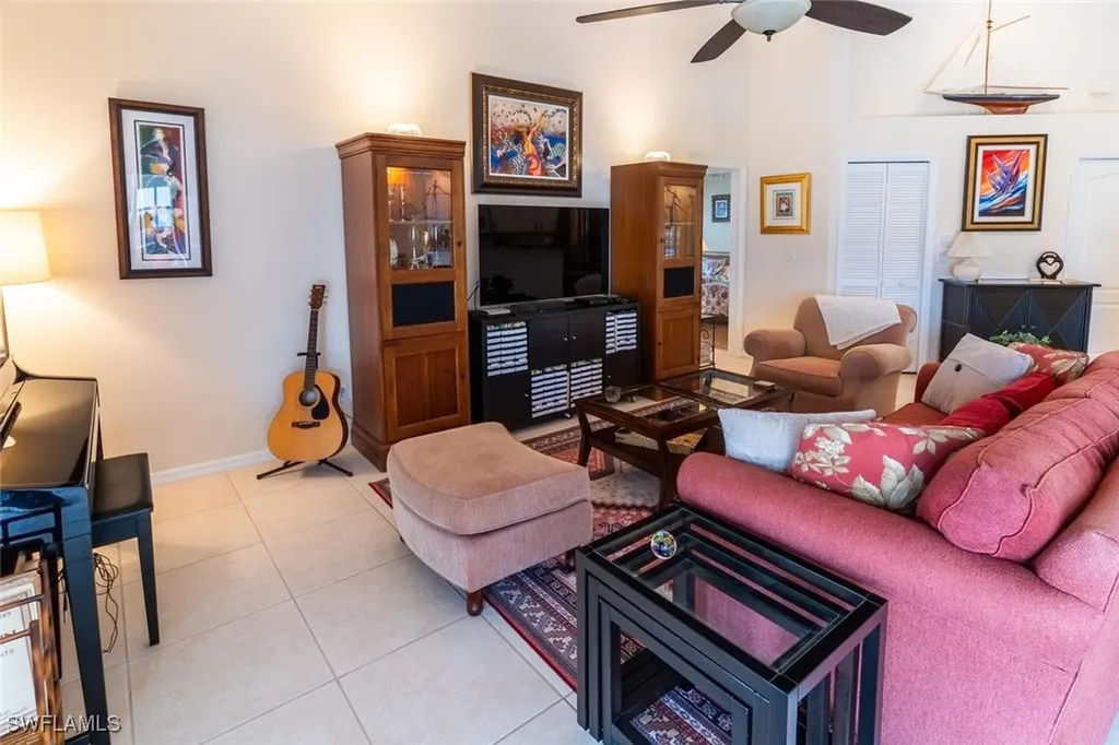 458 Countryside Drive Naples FL 34104