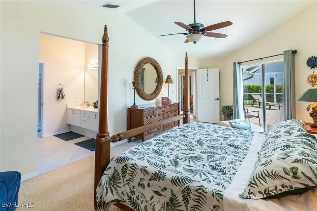 458 Countryside Drive Naples FL 34104