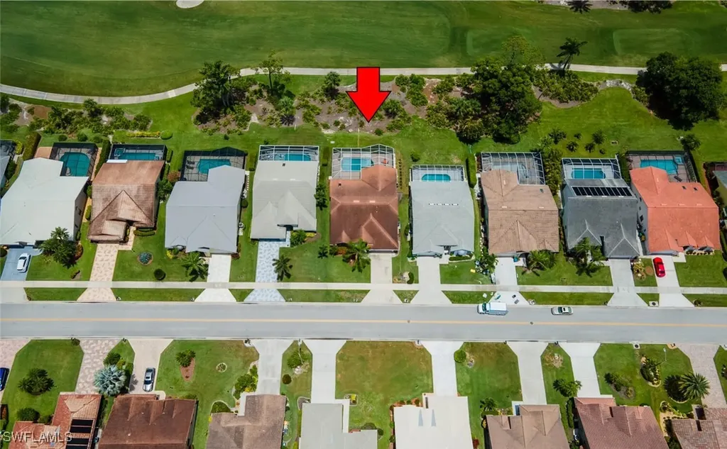 458 Countryside Drive Naples FL 34104