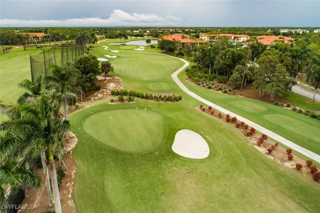 458 Countryside Drive Naples FL 34104