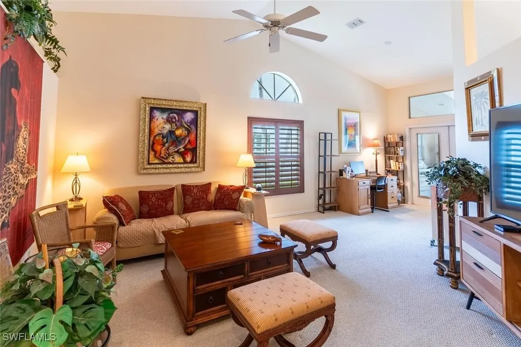 458 Countryside Drive Naples FL 34104