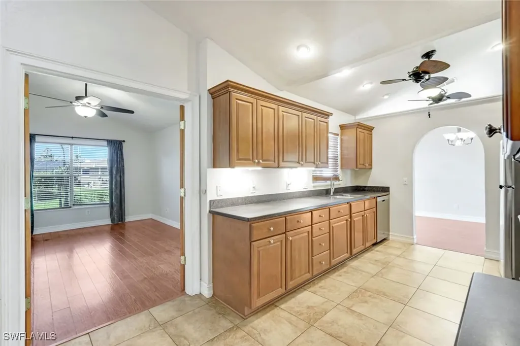 7576 Captiva Boulevard Fort Myers FL 33967