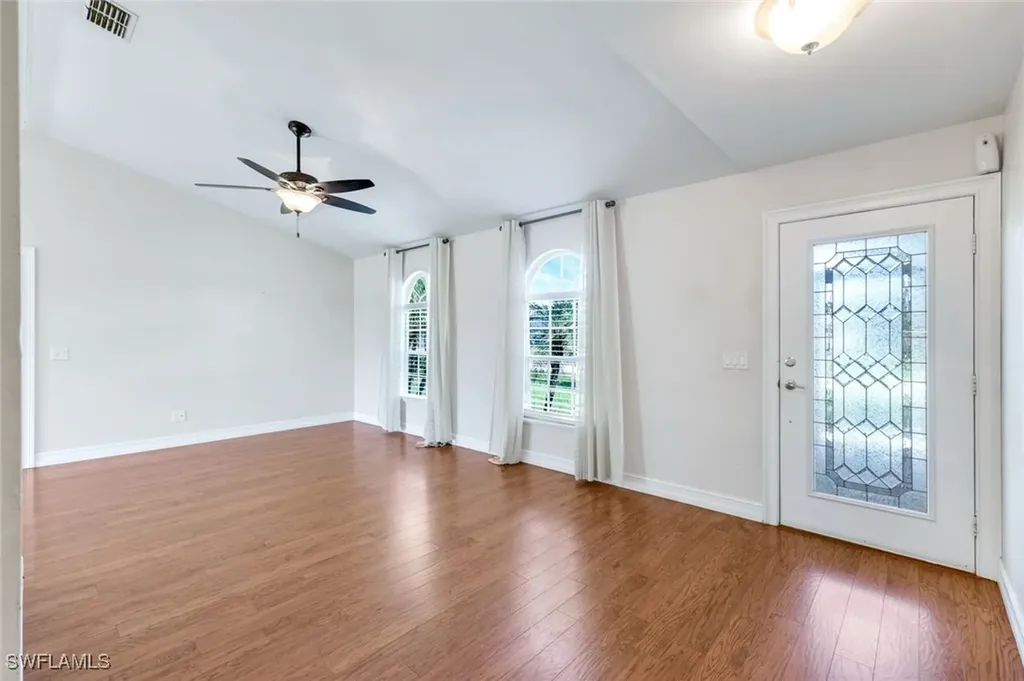 7576 Captiva Boulevard Fort Myers FL 33967