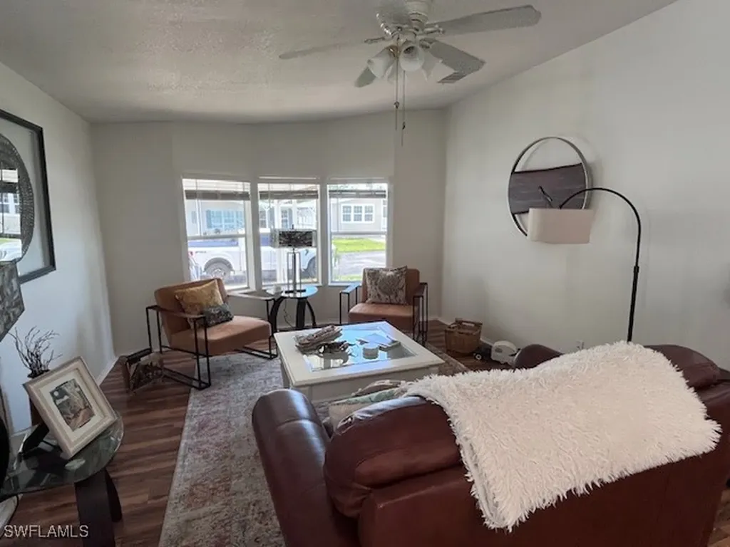 65 Turquoise Avenue Naples FL 34114