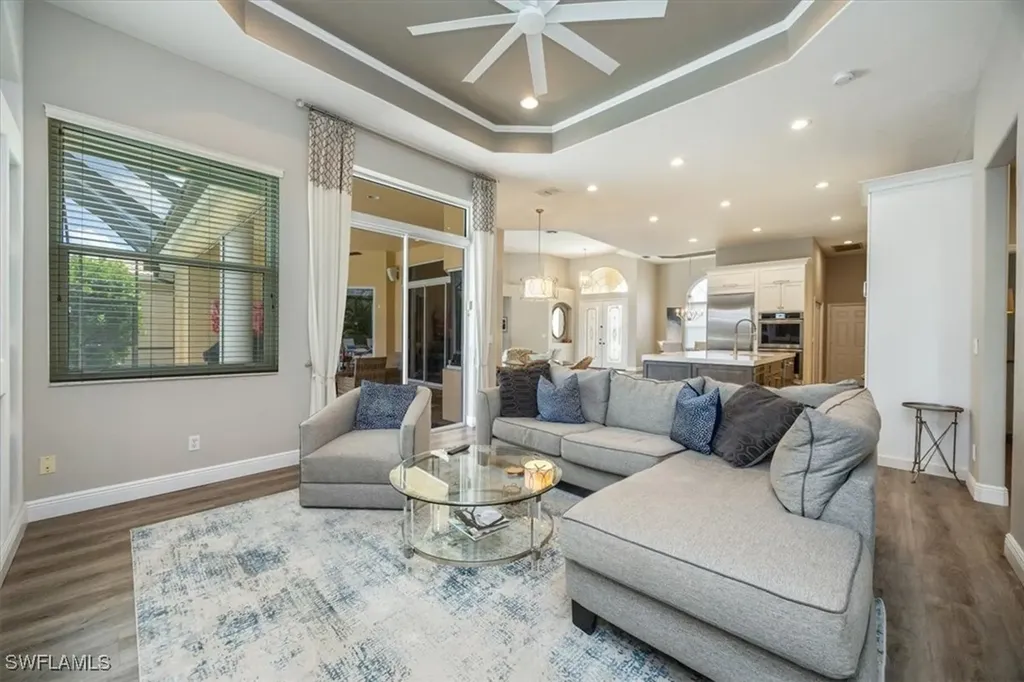 14512 Jekyll Island Court Naples FL 34119