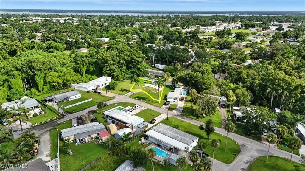 740 Nuna Avenue Fort Myers FL 33905