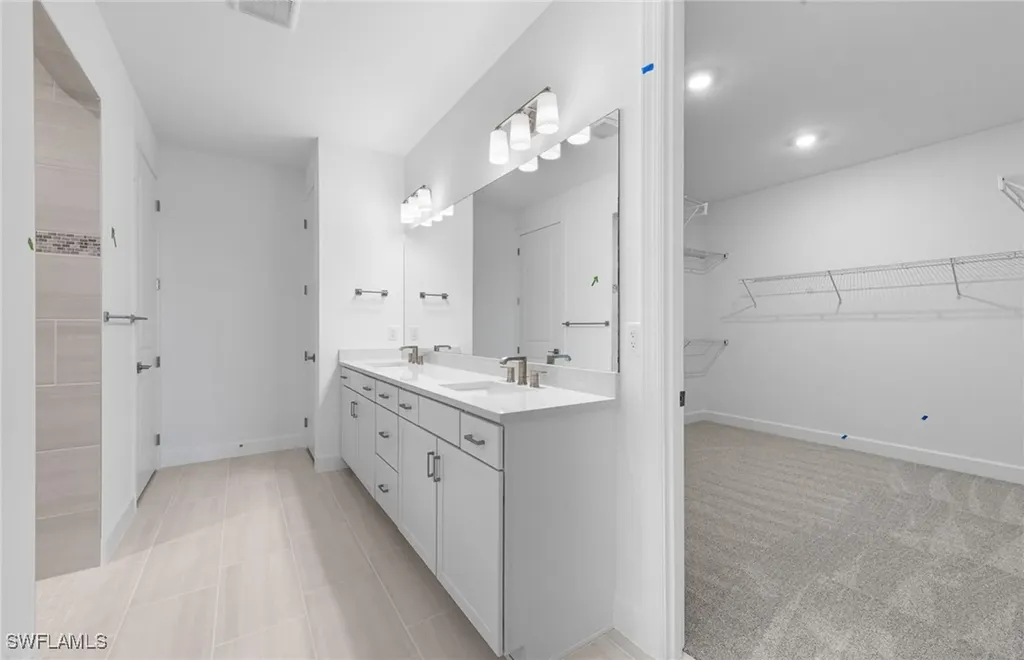 17012 Bishop Boulevard Alva FL 33920