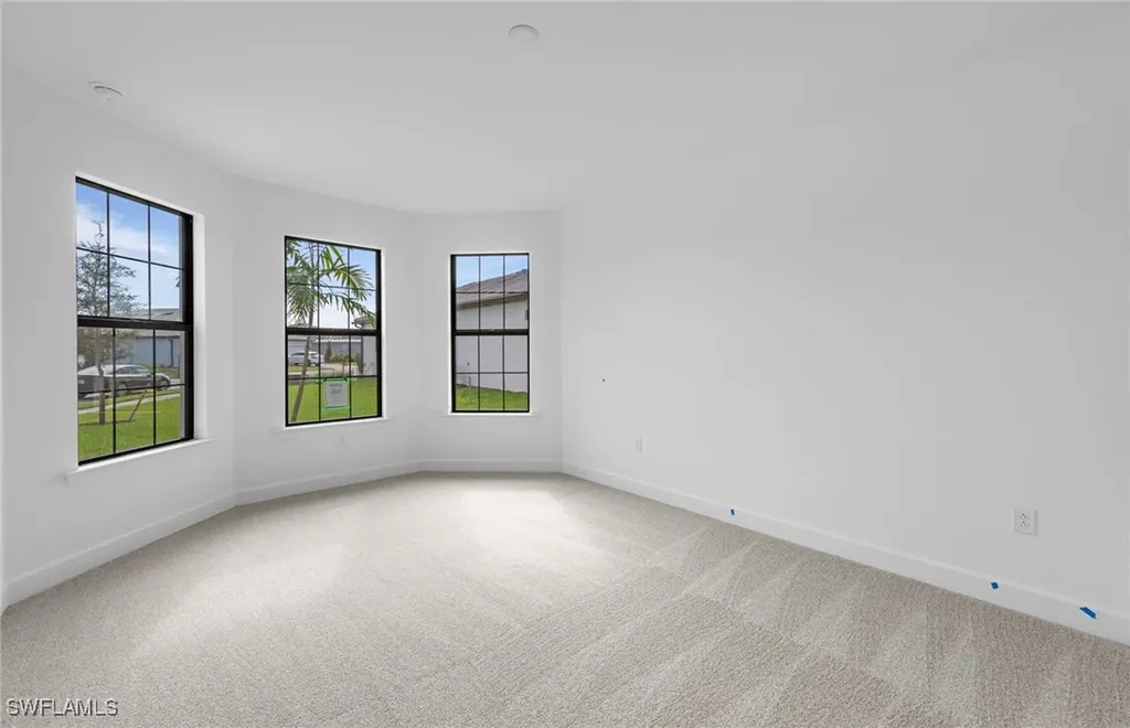 17012 Bishop Boulevard Alva FL 33920