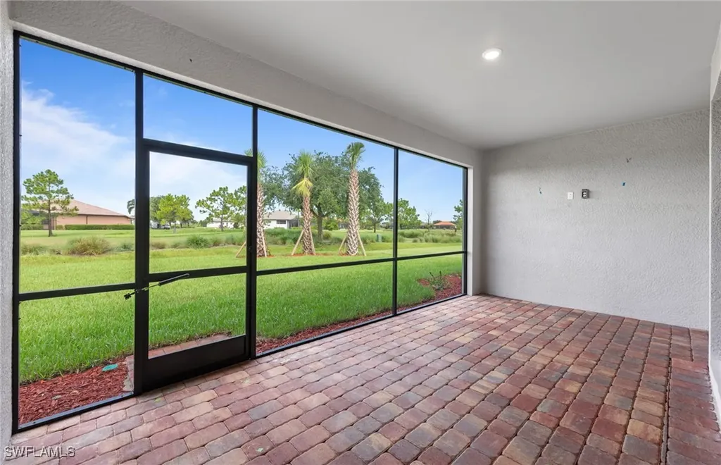 17012 Bishop Boulevard Alva FL 33920