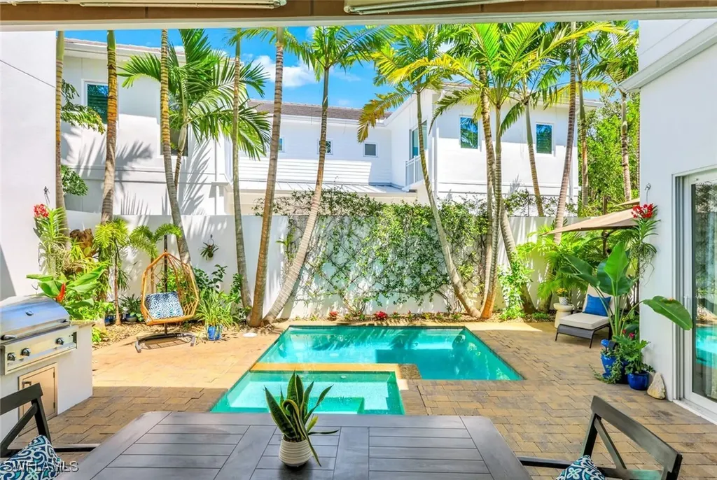 9161 Mercato Way Naples FL 34108