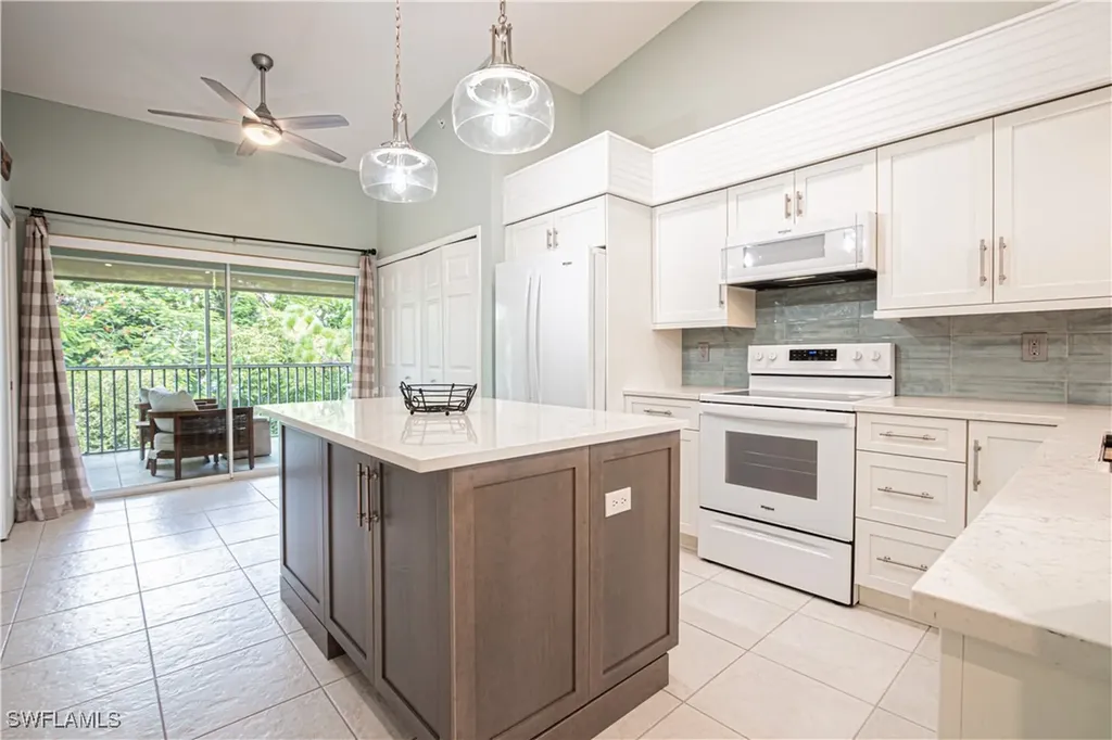 15435 Cedarwood Lane Naples FL 34110