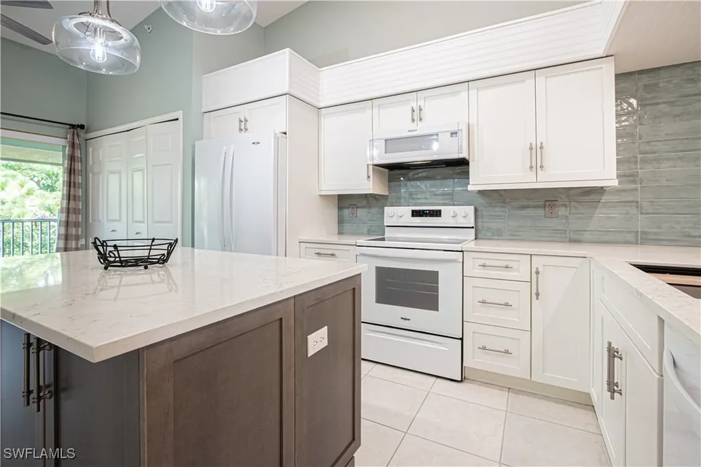 15435 Cedarwood Lane Naples FL 34110