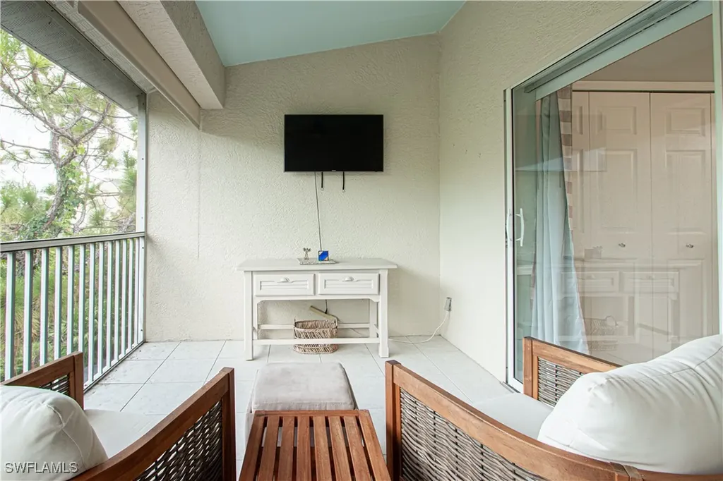 15435 Cedarwood Lane Naples FL 34110