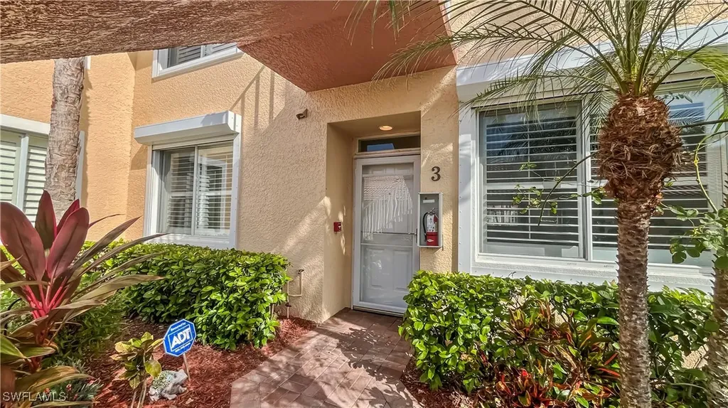 2385 Bayou Lane Naples FL 34112