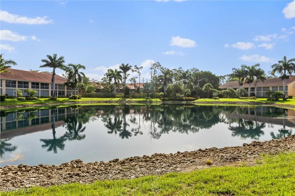2385 Bayou Lane Naples FL 34112