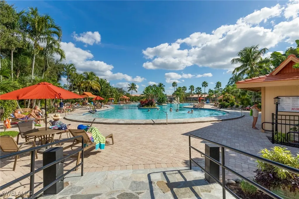 2385 Bayou Lane Naples FL 34112