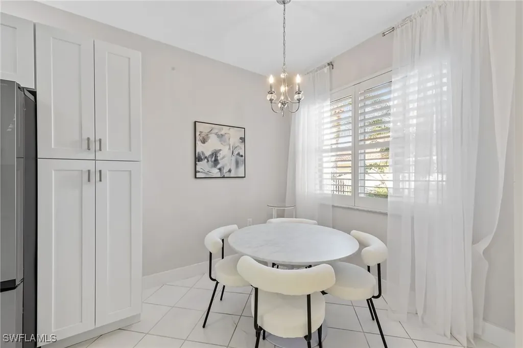 2385 Bayou Lane Naples FL 34112