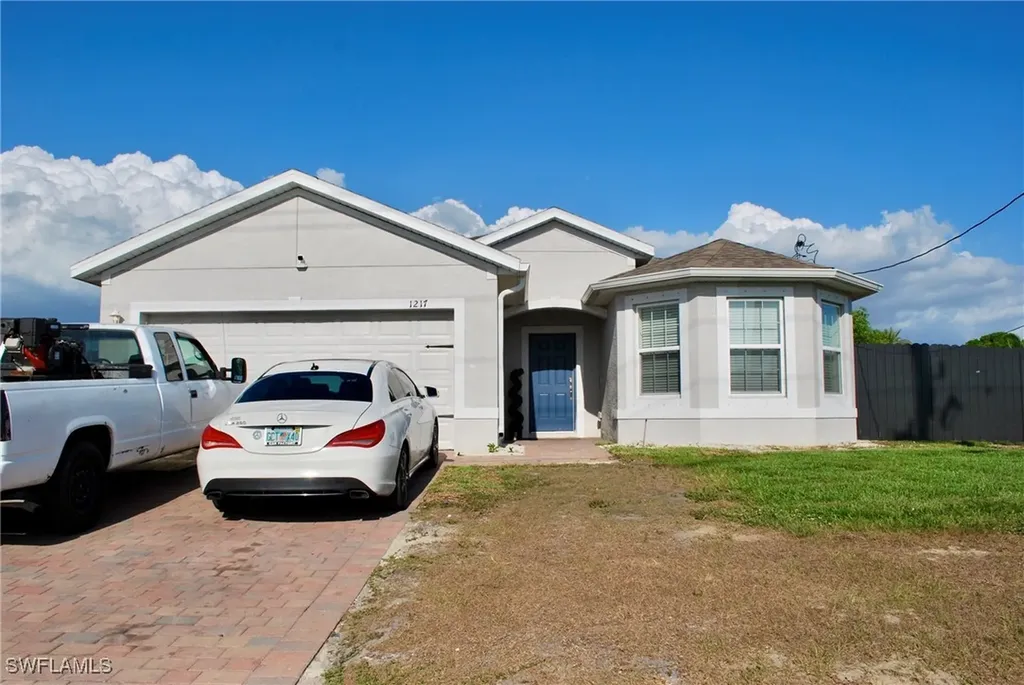 1217 Santa Barbara Boulevard N Cape Coral FL 33993