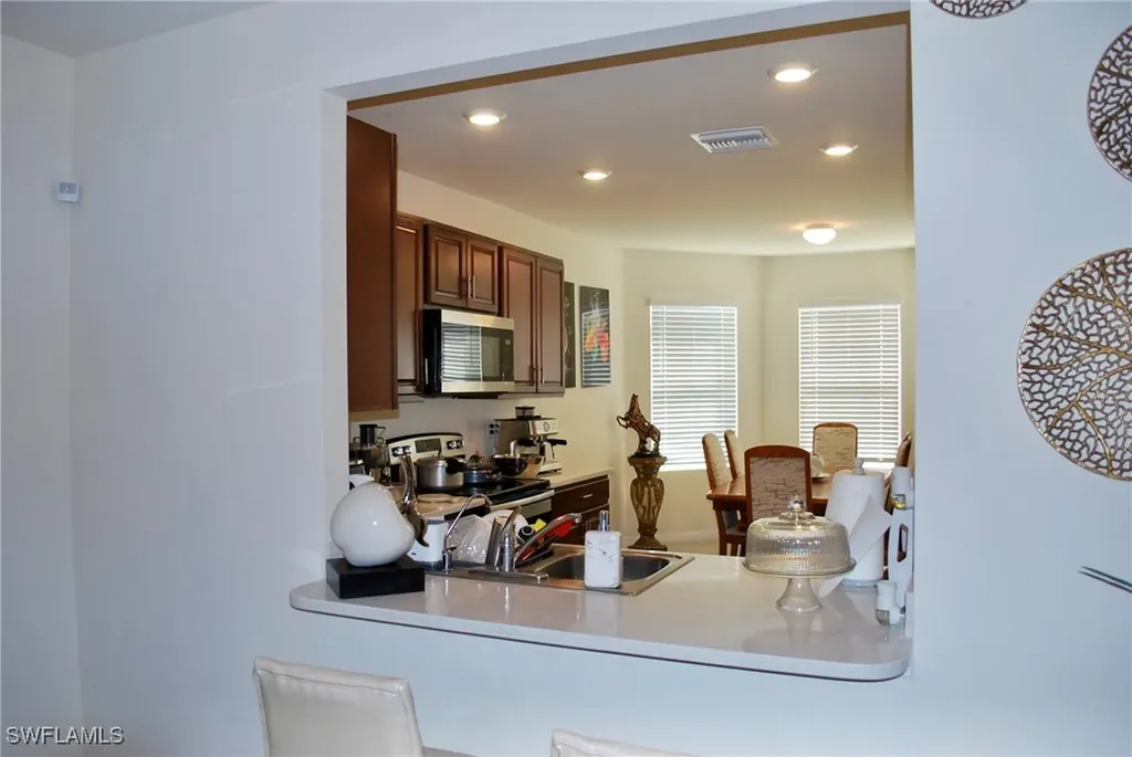 1217 Santa Barbara Boulevard N Cape Coral FL 33993
