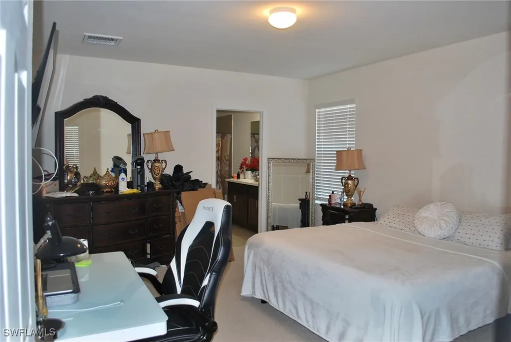 1217 Santa Barbara Boulevard N Cape Coral FL 33993