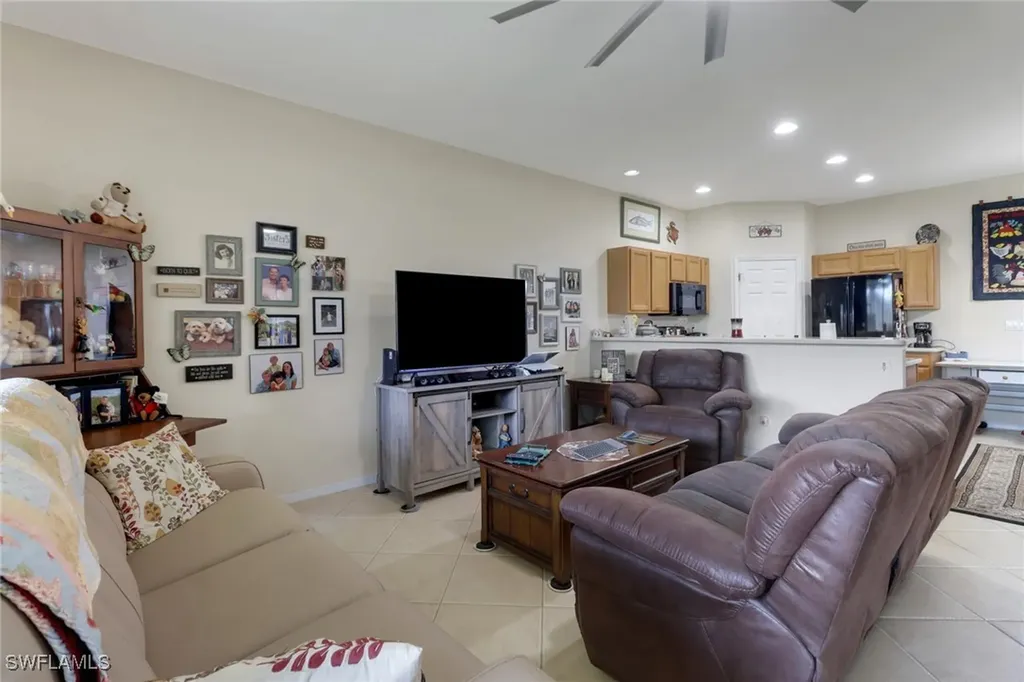 14174 Danpark Loop Fort Myers FL 33912