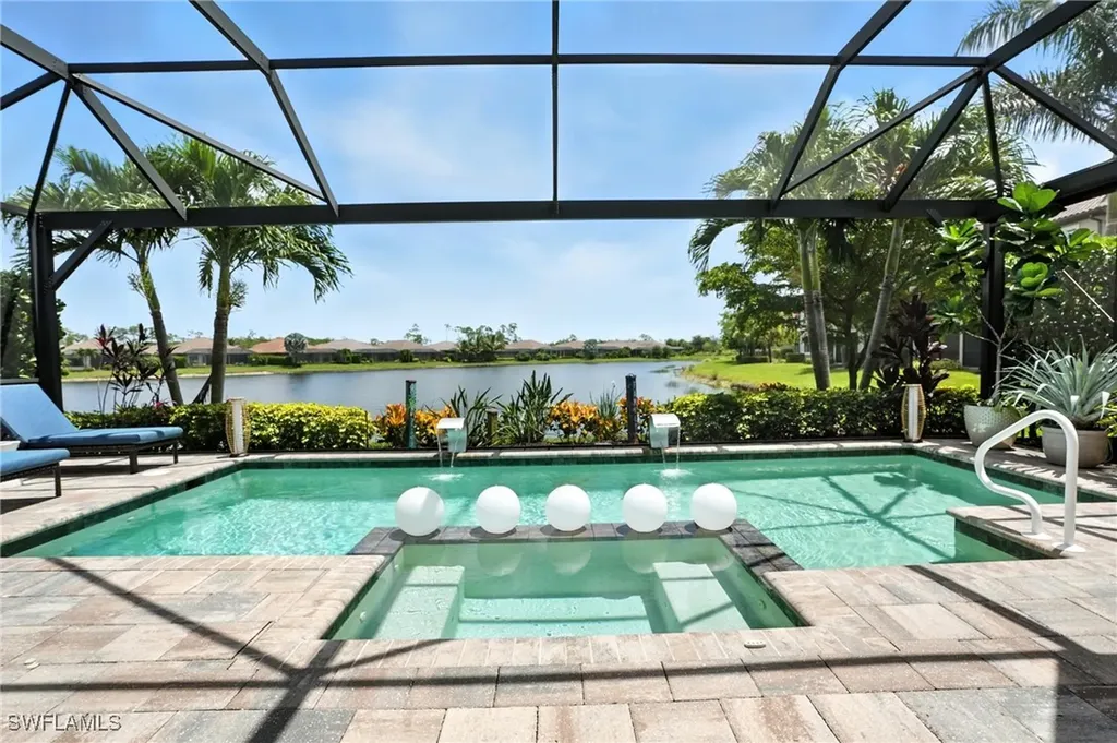 9401 Terresina Drive Naples FL 34119