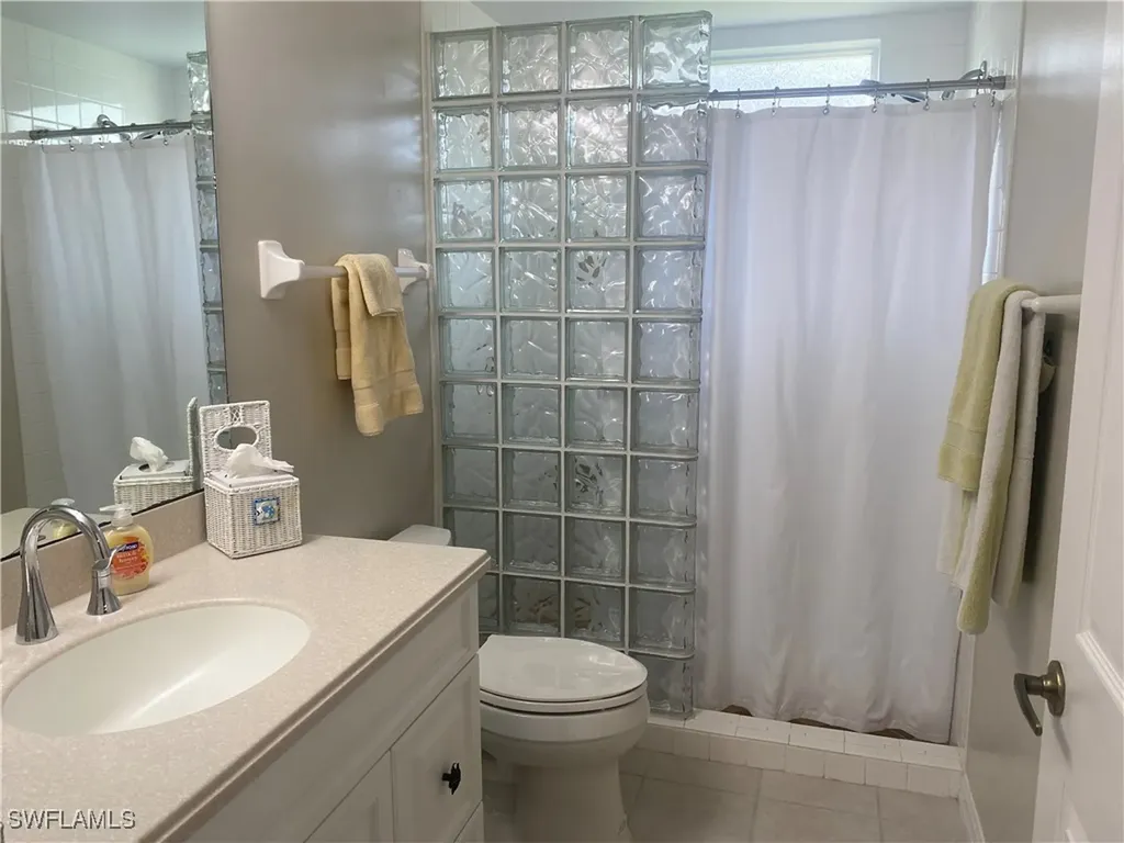 295 Waterside Circle Marco Island FL 34145