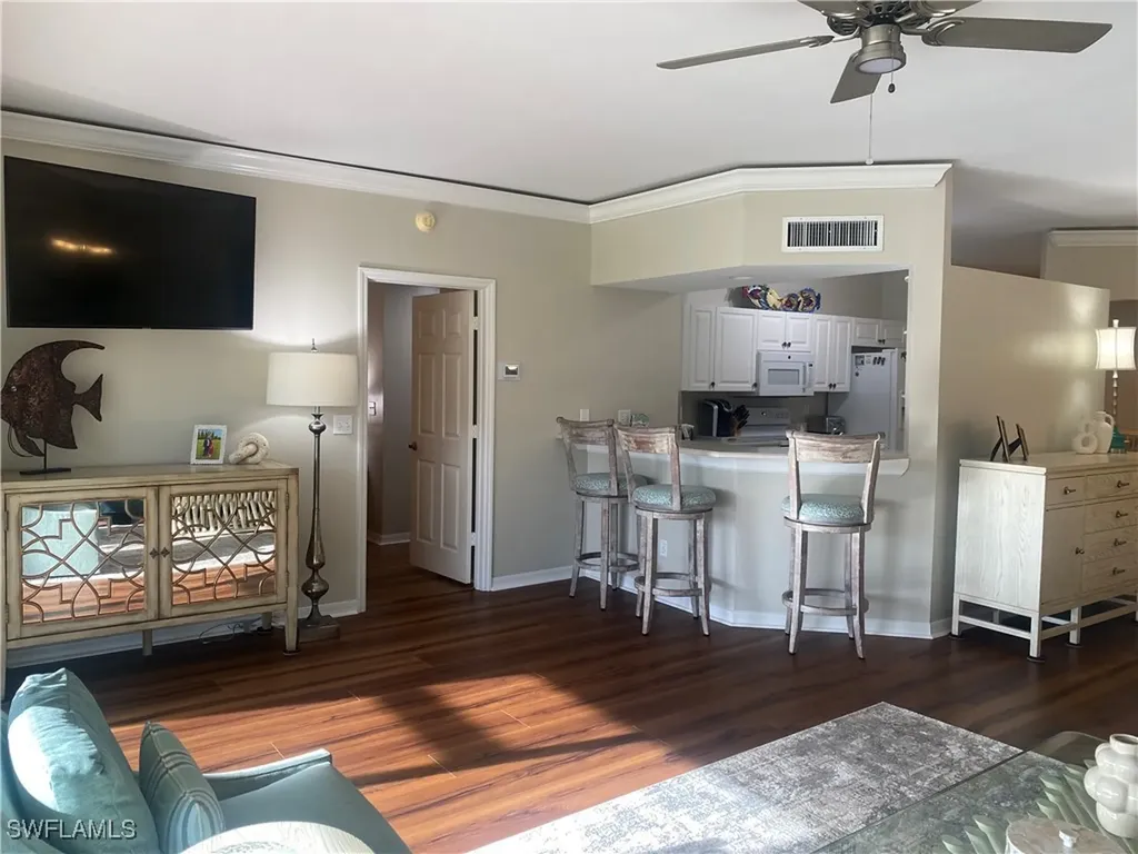 295 Waterside Circle Marco Island FL 34145