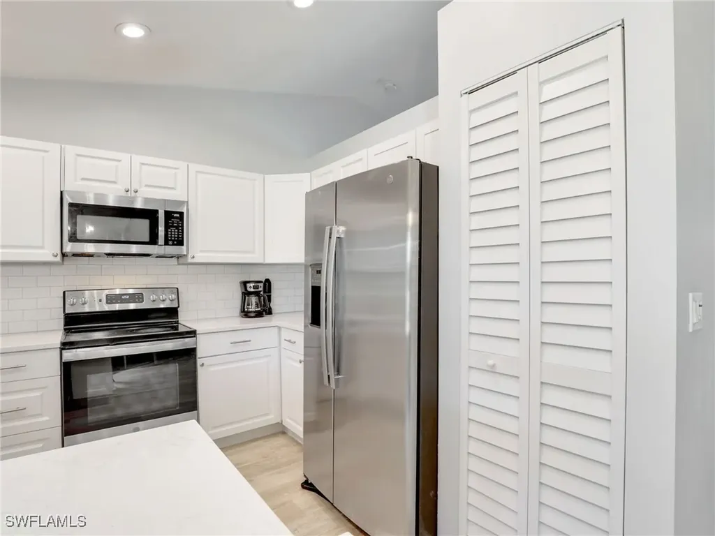 4829 Molokai Drive Naples FL 34112