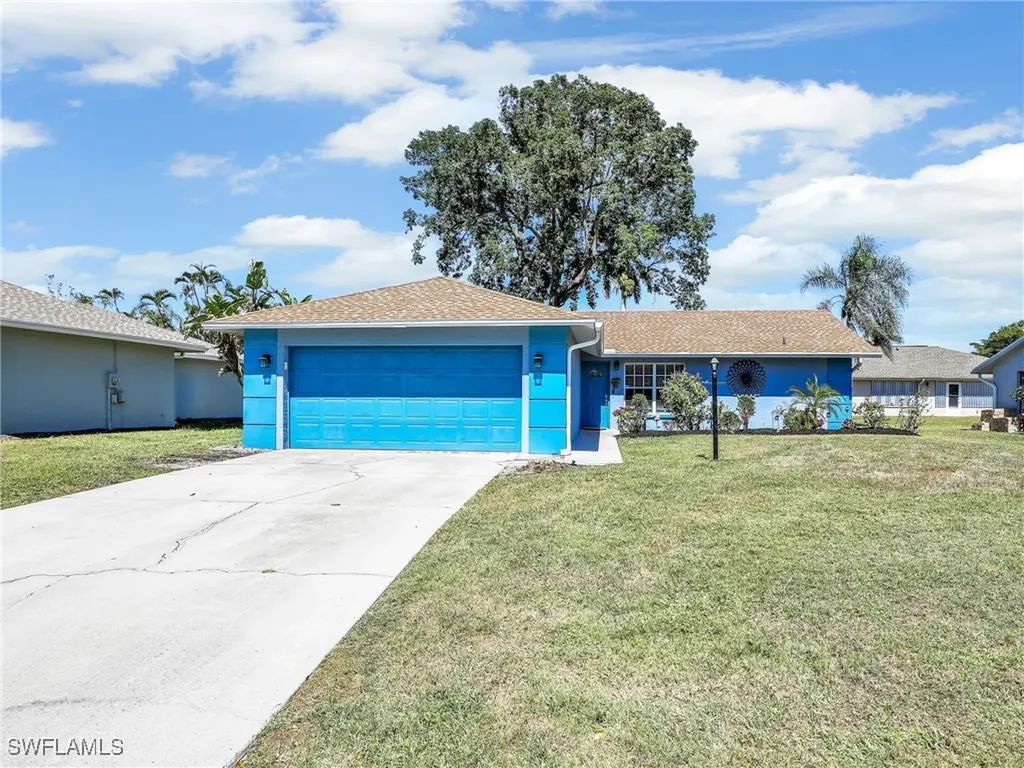 4829 Molokai Drive Naples FL 34112