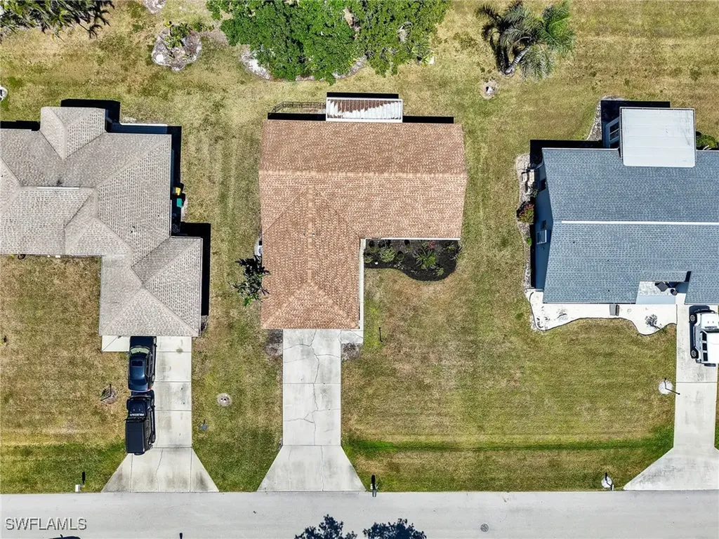 4829 Molokai Drive Naples FL 34112