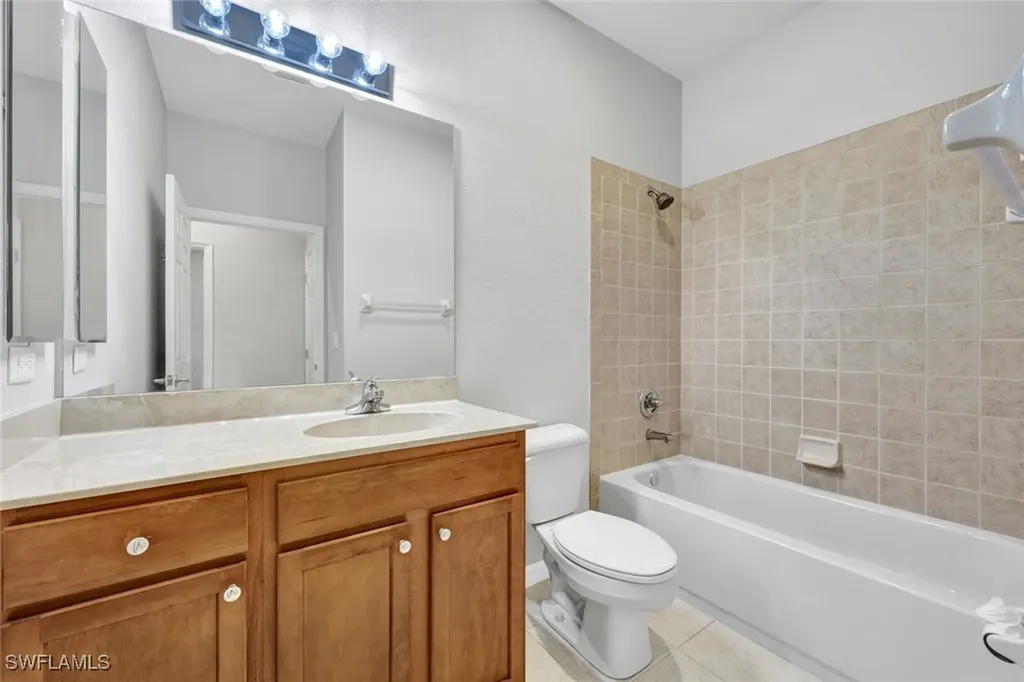 9621 Spanish Moss Way Bonita Springs FL 34135