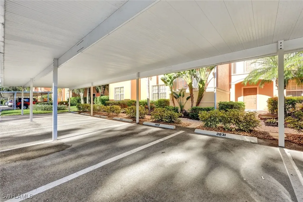 9621 Spanish Moss Way Bonita Springs FL 34135