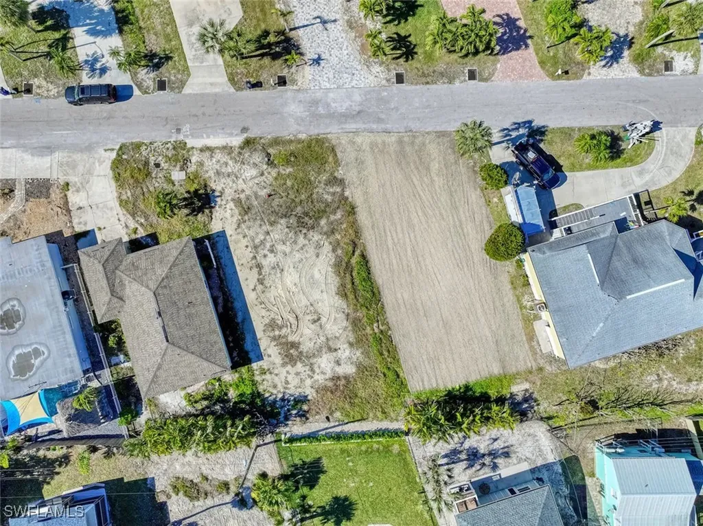 144 Hercules Drive Fort Myers Beach FL 33931